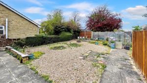 Photo 13- click for photo gallery